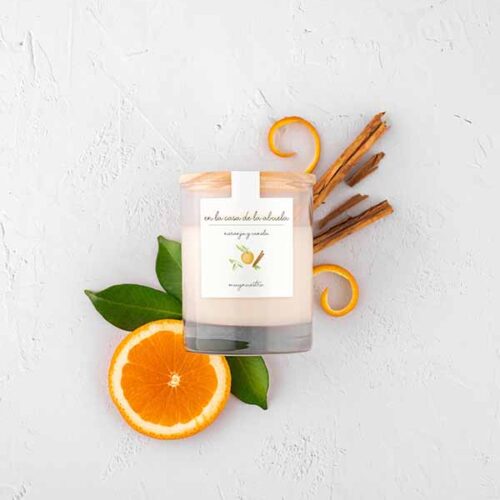 Vela perfumada aroma canela y naranja